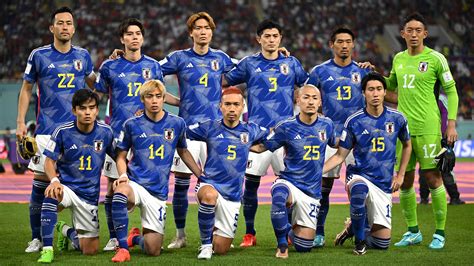 サッカー日本代表 スタメン 写真